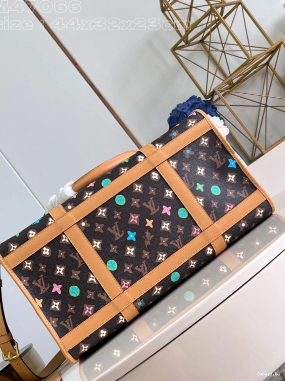 Bag-44*32*23CM VUITTON Dog LOUIS 1230